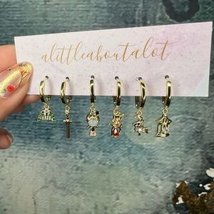 Mulan dainty earring stack | H